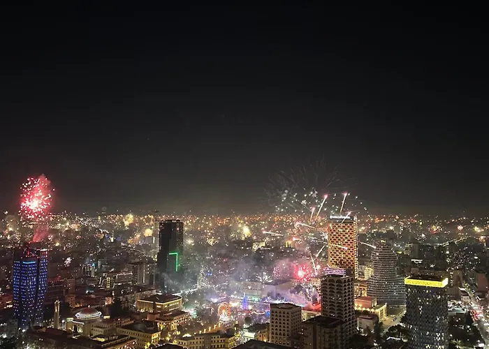 住宿加早餐酒店 Up20 - 地拉那